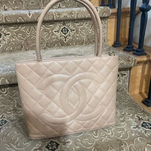 Vintage authentic Chanel Medalion